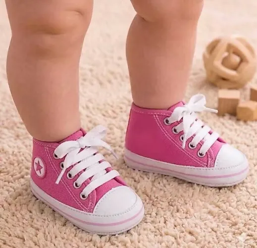 Tênis start bebê, três por 25$