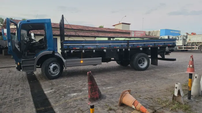 Agrego caminhao truck grade baixa 