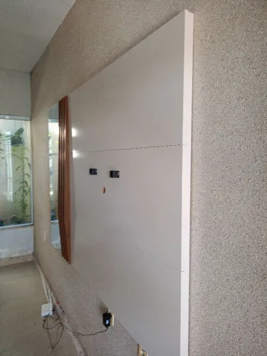 Painel de televisão pra vender