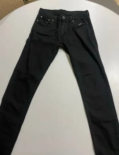 Calça Levi?s black jeans