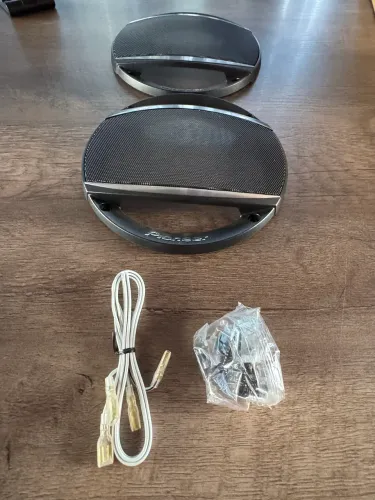 Telas novas e originais pioneer 6?com fiação e ferragens