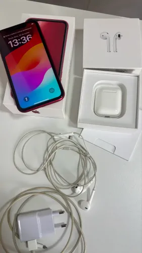 IPHONE XR COM CARREGADOR+ AIRPOD +CAIXA E ACESSÓRIOS 
