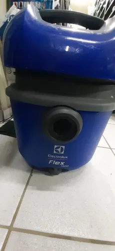 Aspirador de pó Electrolux Flex 220v