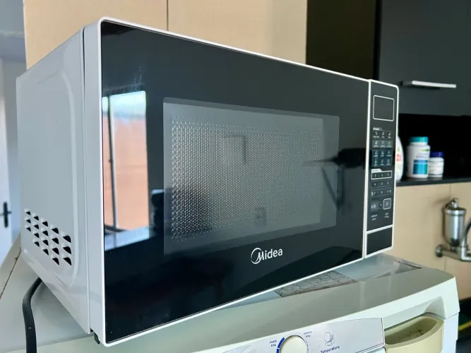 Micro-ondas 20L Branco Midea 127V