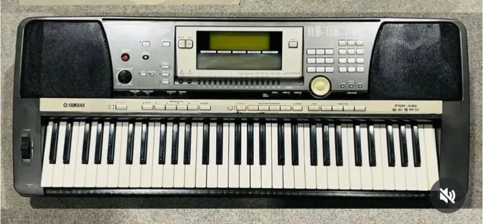 Teclado psr 640 com emulador. 