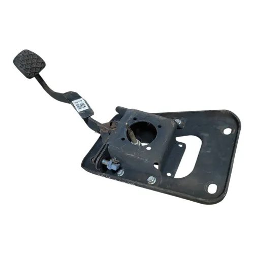 Pedal Fr Mercedes Benz Accelo 815 1016 915 Original