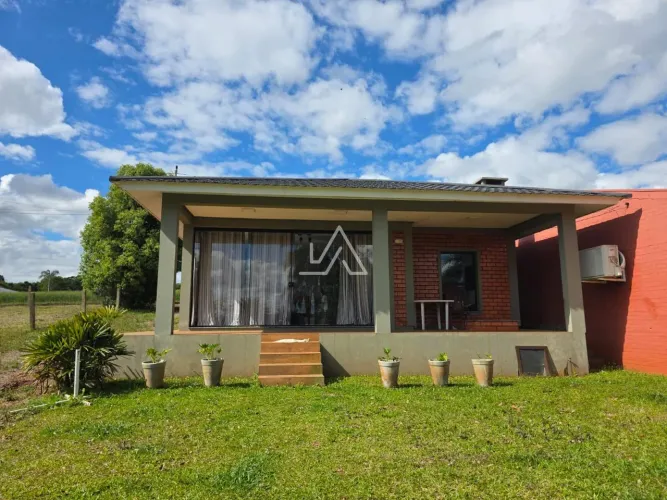 SITIO COM 2 DORMITORIOS NA BARRAGEM