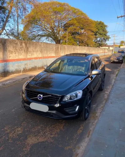 Volvo XC 60 T-5 R-design 2.0 FWD 5P 2016
