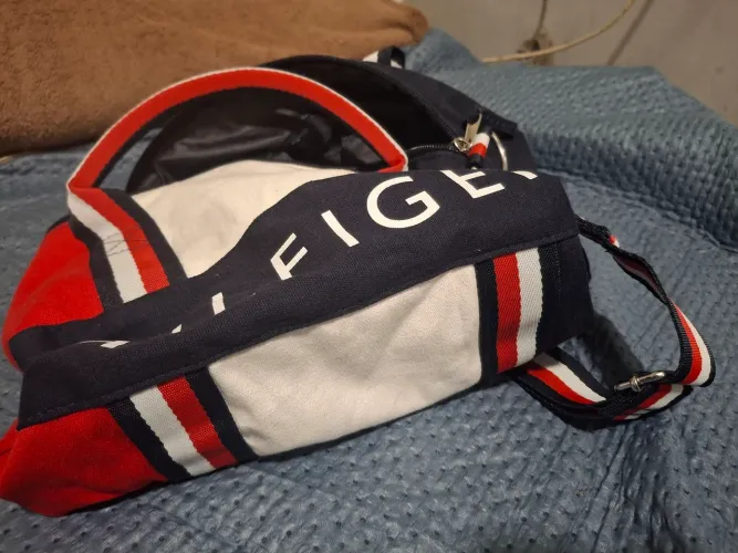 Mala pequena Tommy Hilfiger