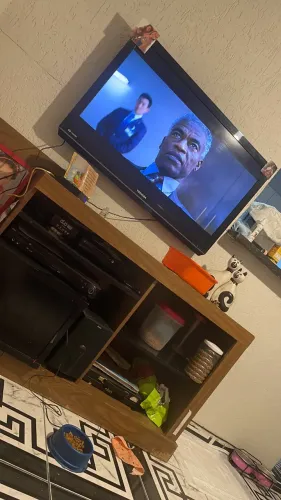 Tv não é smart mais vai com aparelho de canal