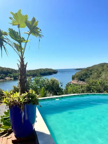Casa com vista única no Lago do Manso próximo ao Malai