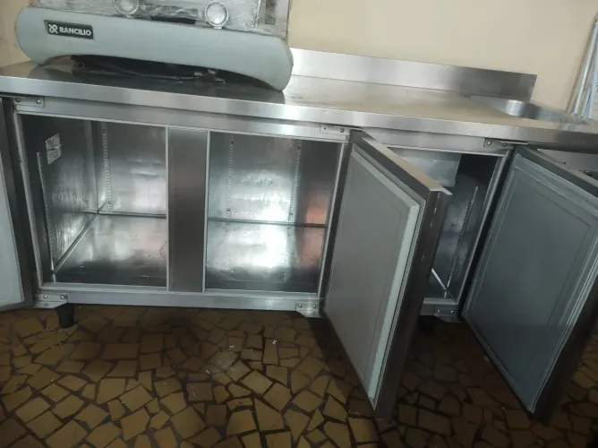Balcão freezer macon com cuba