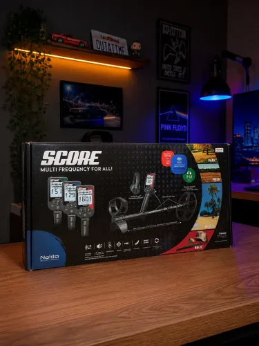 Nokta Triple Score Pro Pack IP68 + Pá de areia