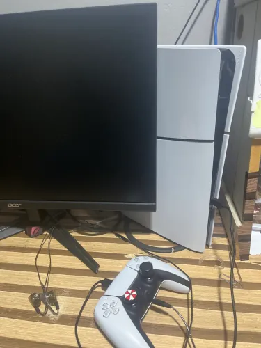 Vendo Ps5 mídia física e digital