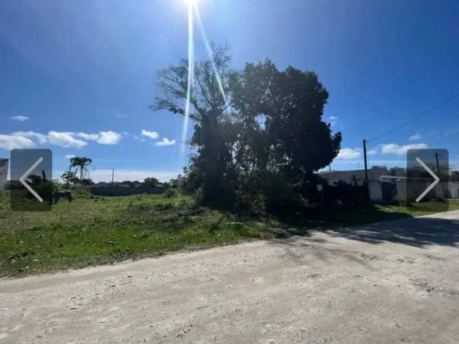 OPORTUNIDADE NA PRAIA - SHANGRILÁ / PONTAL DO PARANÁ ?