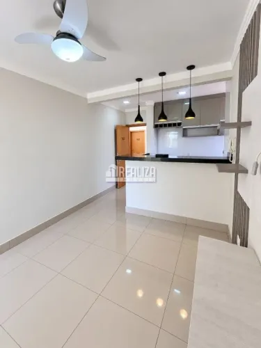 Apartamento com 2 Quarto(s) e 2 banheiro(s) para Alugar, 62 m² por R$ 2780 / Mês
