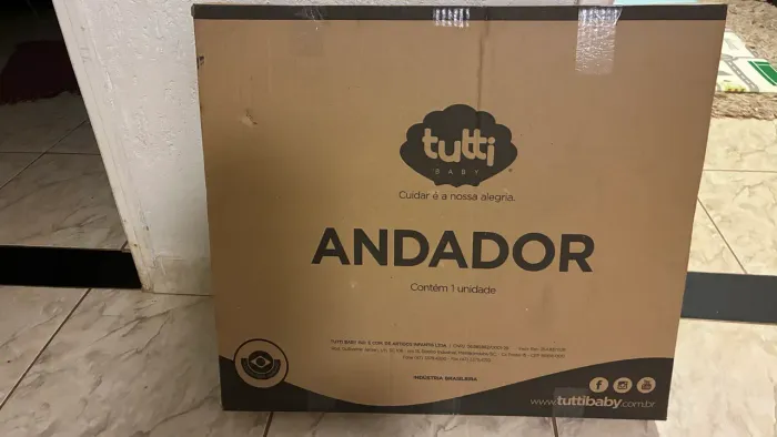 Andador lacrado 