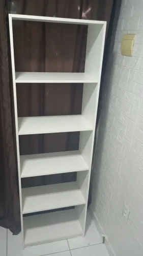 Vendo prateleira bem conservada