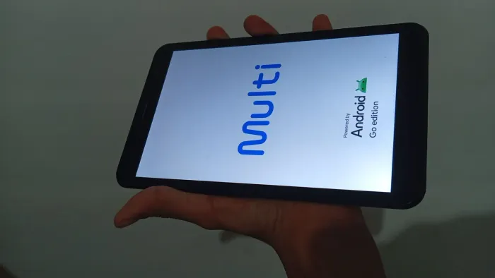 Tablet m8 