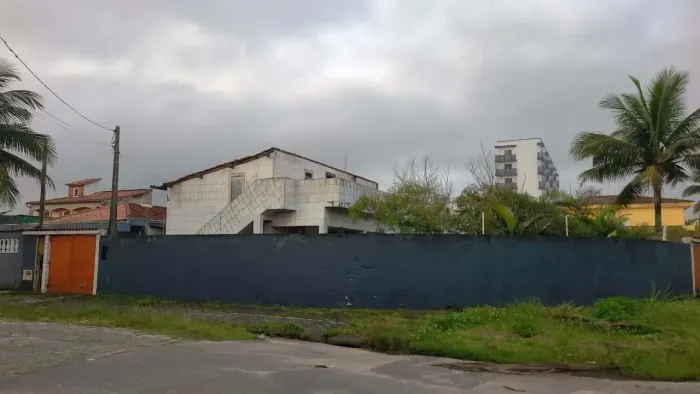 Imóvel para aluguel com 350 M² com 2 Quartos em Itaoca - Mongaguá - SP