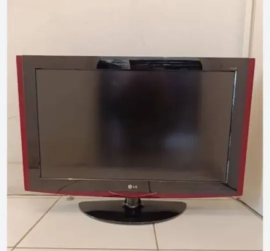 TV LCD 32 Scarlat