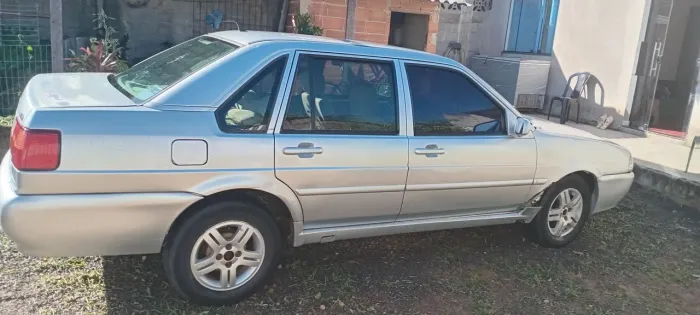 Volkswagen Santana 1.8 MI (álcool) 2000