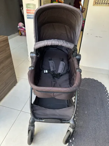Carrinho de Bebe com Bebe Conforto Base Burigotto Rio K Preto