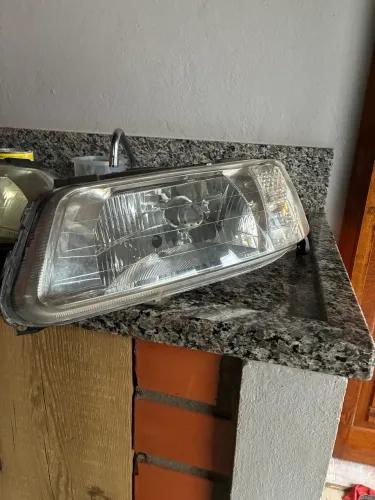 Faróis Gol G3
