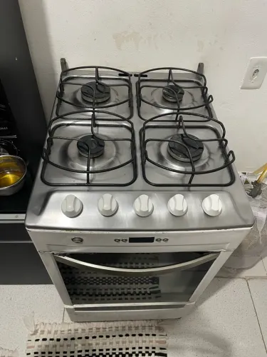 Vendo fogão em ótimo estado 