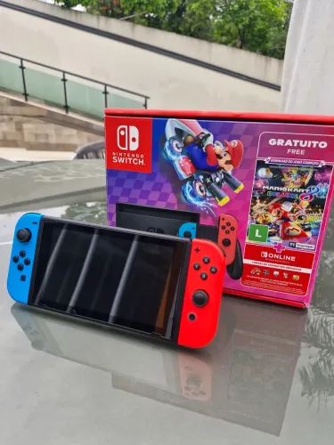 Nintendo Switch Neon + Caixa + Dock + Case e Acessórios | 1 Ano de Uso
