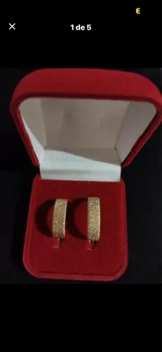 Par de aliança Romanel 18k