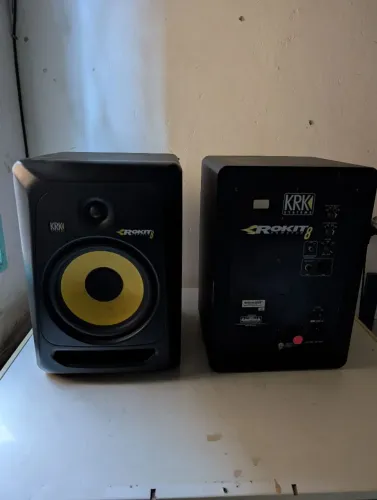 Monitor de Áudio Krk Rokit 8