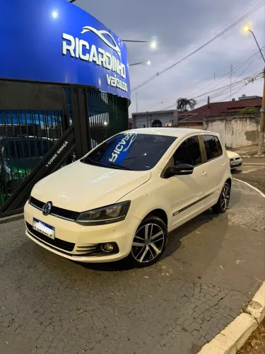 Volkswagen Fox RUN 1.6 Flex 8V 5P 2017