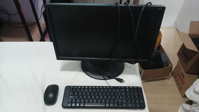 Kit monitor + teclado e mouse sem fio