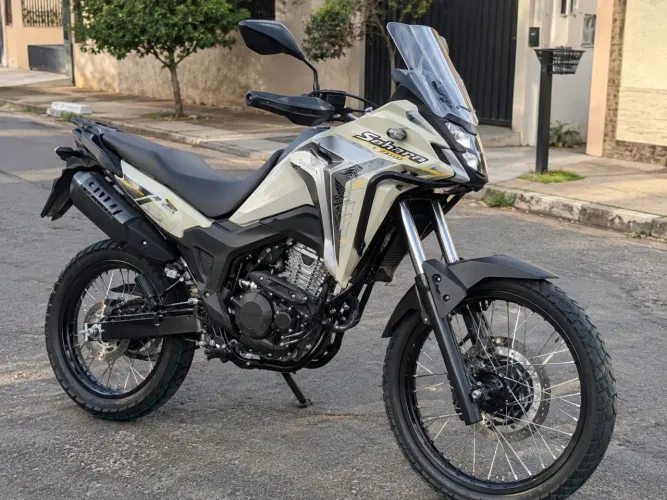 ? Honda Sahara 300 Adventure 25/26 ? Apenas 10.000 km