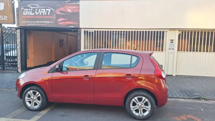 Fiat Palio Attra./italia 1.4 EVO F.flex 8V 5P 2013