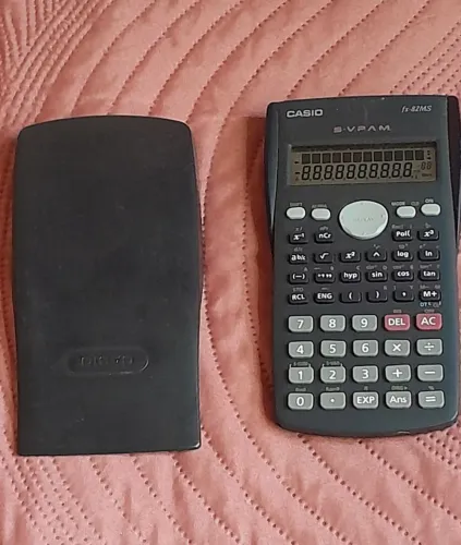 Calculadora Científica CASIO