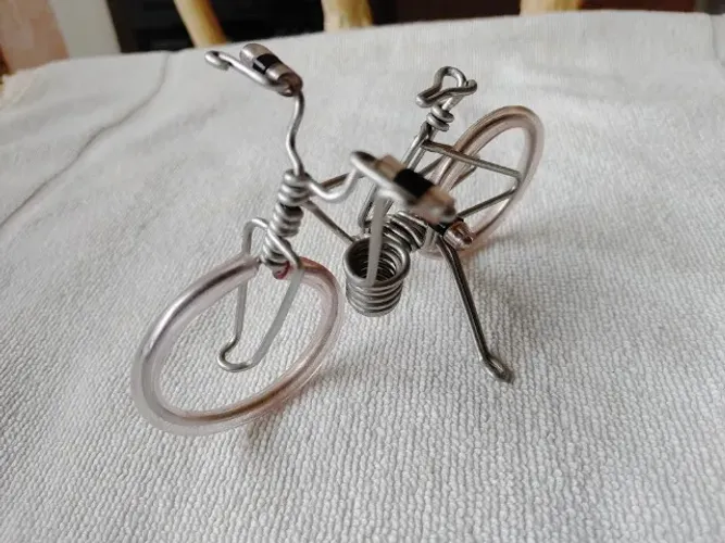 mini bicicleta de arame plastico porta caneta