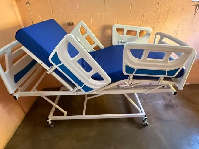 Cama Hospitalar + Colchão Pneumático Anti-Escaras.