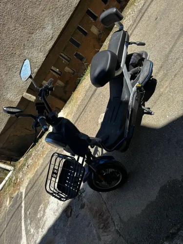 Bicicleta elétrica trixx 1000w