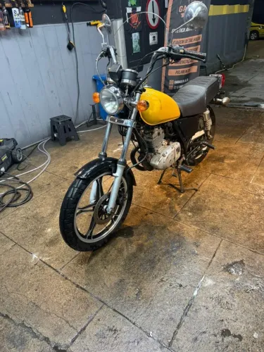Suzuki Intruder 125 2011