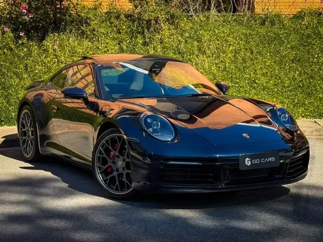 Porsche 911 Carrera 3.0 24V H6 PDK 2021