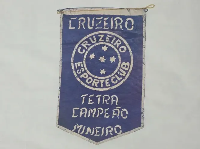 Rara Flâmula do Cruzeiro Esporte Clube 1975 Tetracampeonato Mineiro Futebol