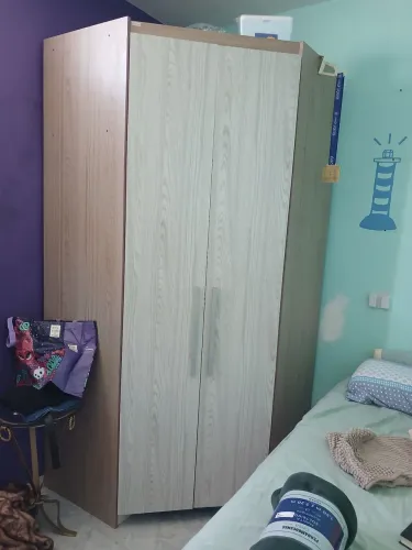 Guarda Roupa de Canto