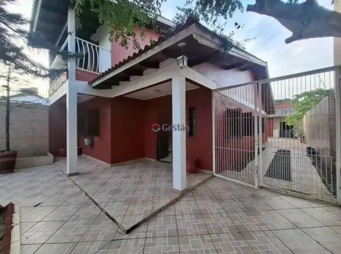 Sobrado para alugar com 300m2 no bairro Harmonia em Canoas REF: C2378