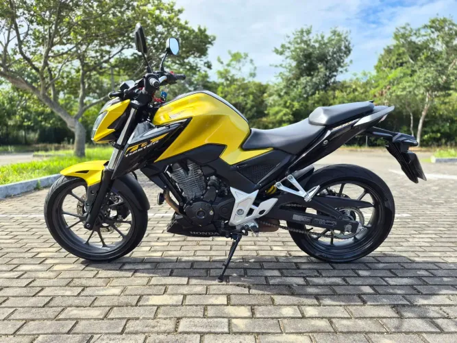 Honda CB 300F Twister ABS 2023