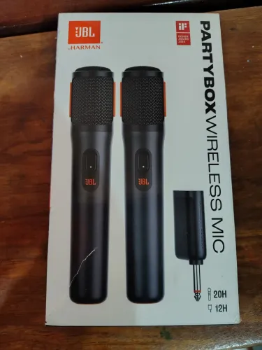 Microfones JBL