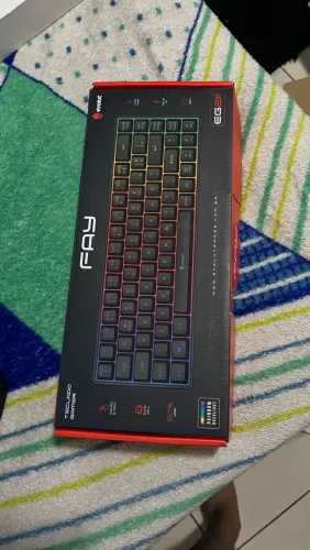 Teclado Gamer Evolut Fay EG211 60% RGB Rainbow - Novo na Caixa
