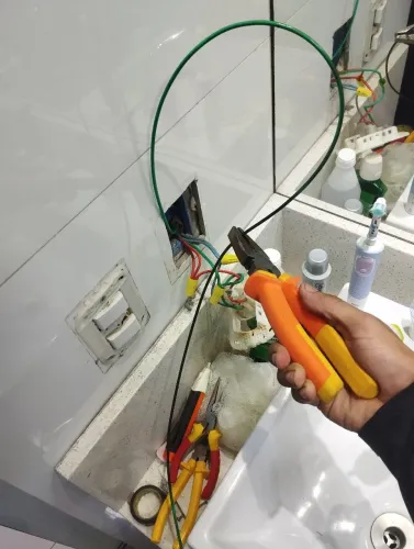 Eletricista residencial comercial e predial