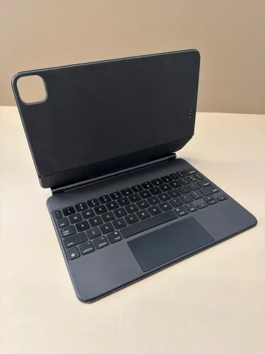 Magic Keyboard iPad Air/pro 11 polegadas - Original Apple